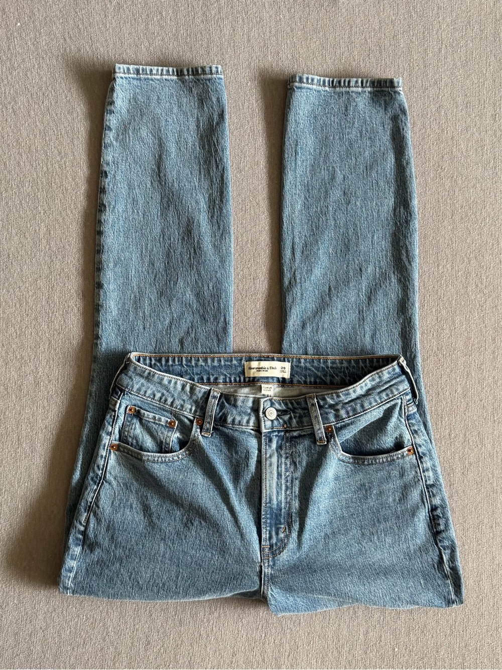 Abercrombie & Fitch Curve Love High Rise Jeans